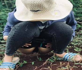 sex chăn rau Cô gái Tây Nguyên lên mạng khoe bướm to cực kích thích